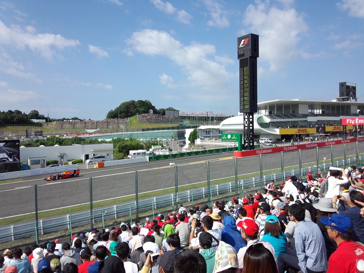 F1日本GP鈴鹿】フリー走行の歩き方①：東コース前半編 | みんなでF1